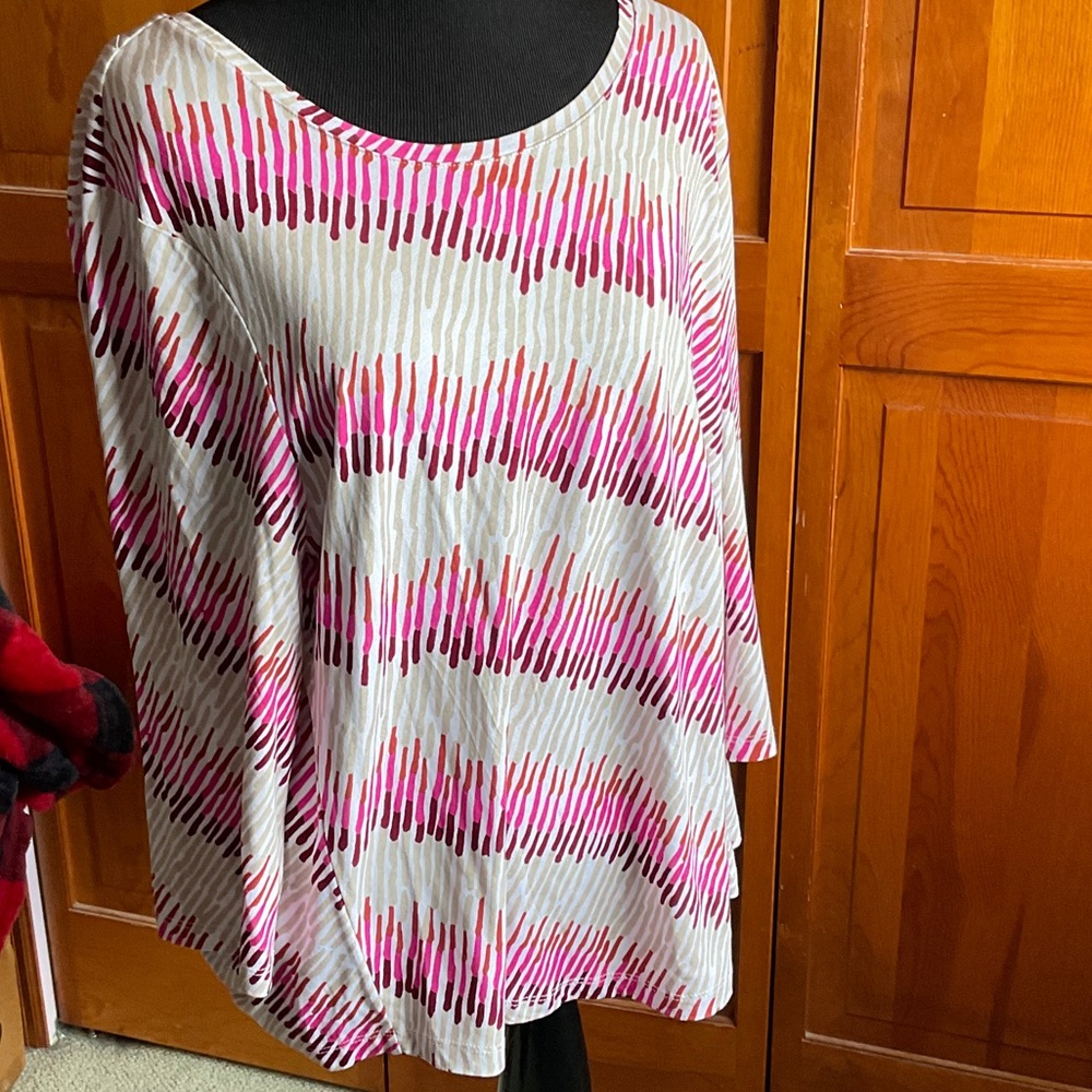 Stylish Women's Top in Pink and beige